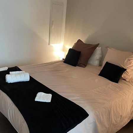 Logement Entier 33 M2 A Pau Eksteriør bilde
